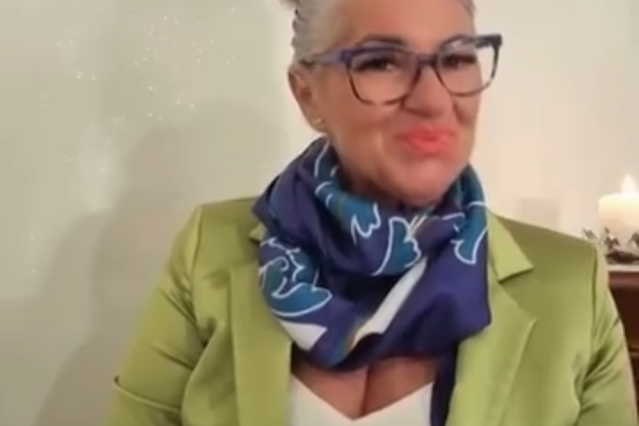 stress stanchezza abbuffate